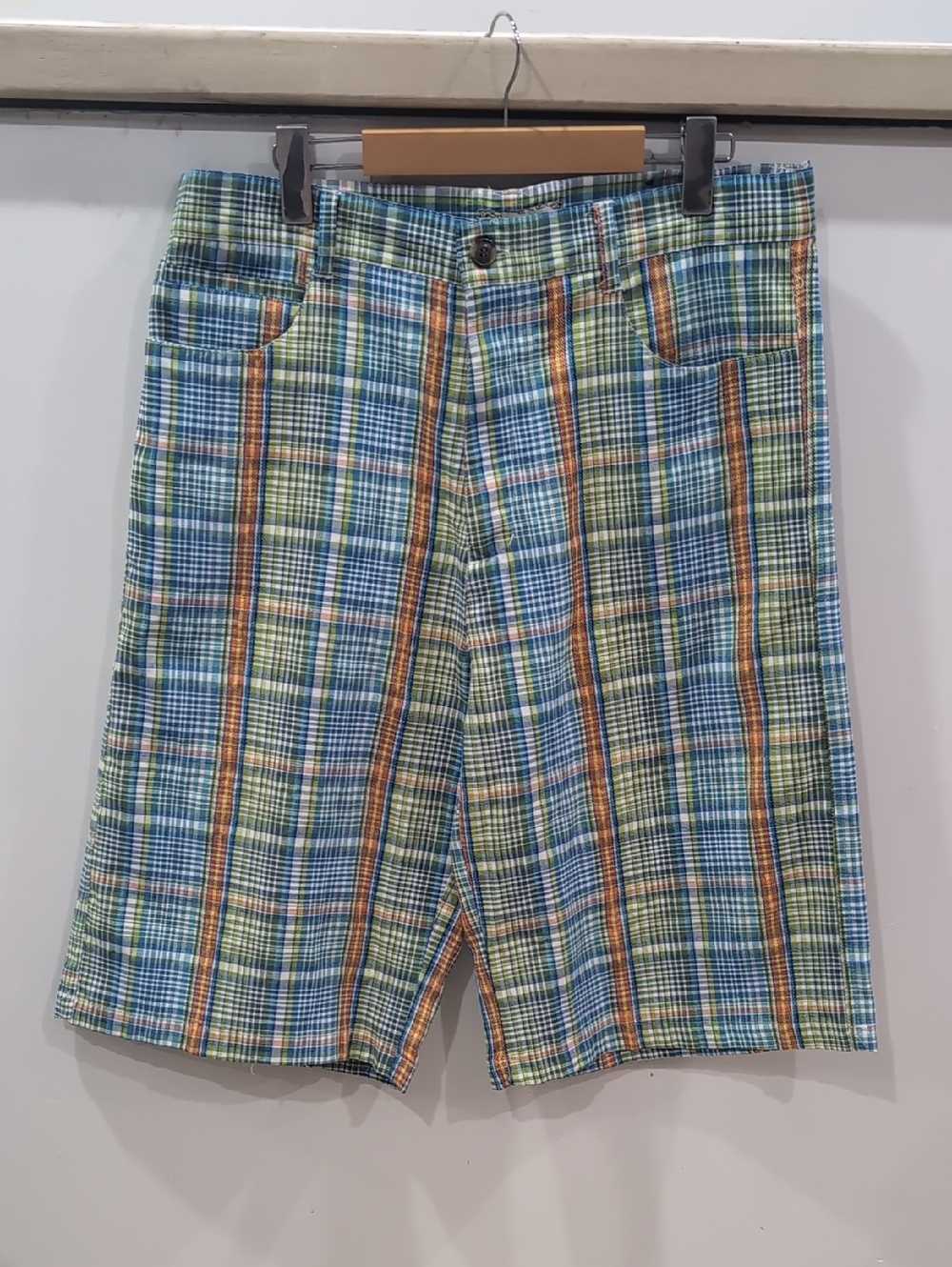 MECCA | Men's Blue/Green/Orange Plaid Flat Front Shorts